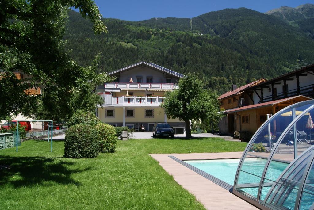 Haus Monika Apartman Oetz Kültér fotó
